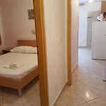 Apartment Toni Poce *