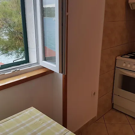 Toni Poce Apartment *